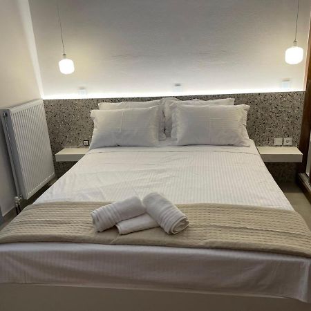 Pink Rose Luxury And Comfort Apartment At The Centre Of เปรเวซา ภายนอก รูปภาพ