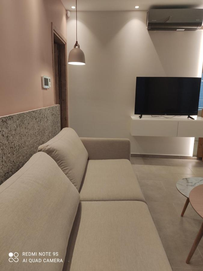 Pink Rose Luxury And Comfort Apartment At The Centre Of เปรเวซา ภายนอก รูปภาพ